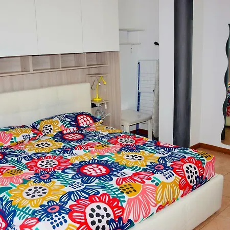 Apartament Brizi's Flat Mediolan